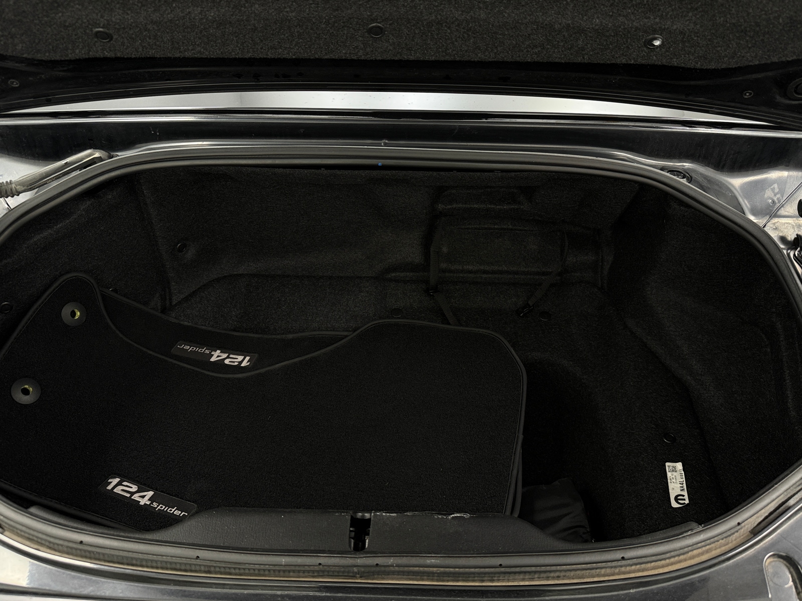 Thumbnail: 2017 Fiat 124 Spider - 5