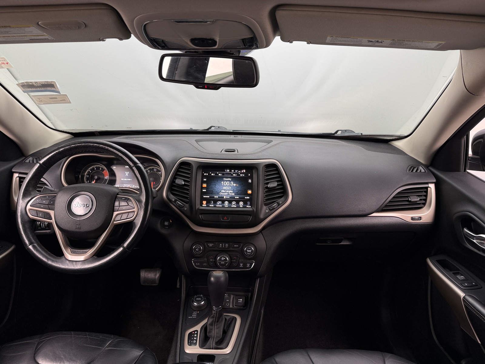 Thumbnail: 2017 Jeep Cherokee - 2