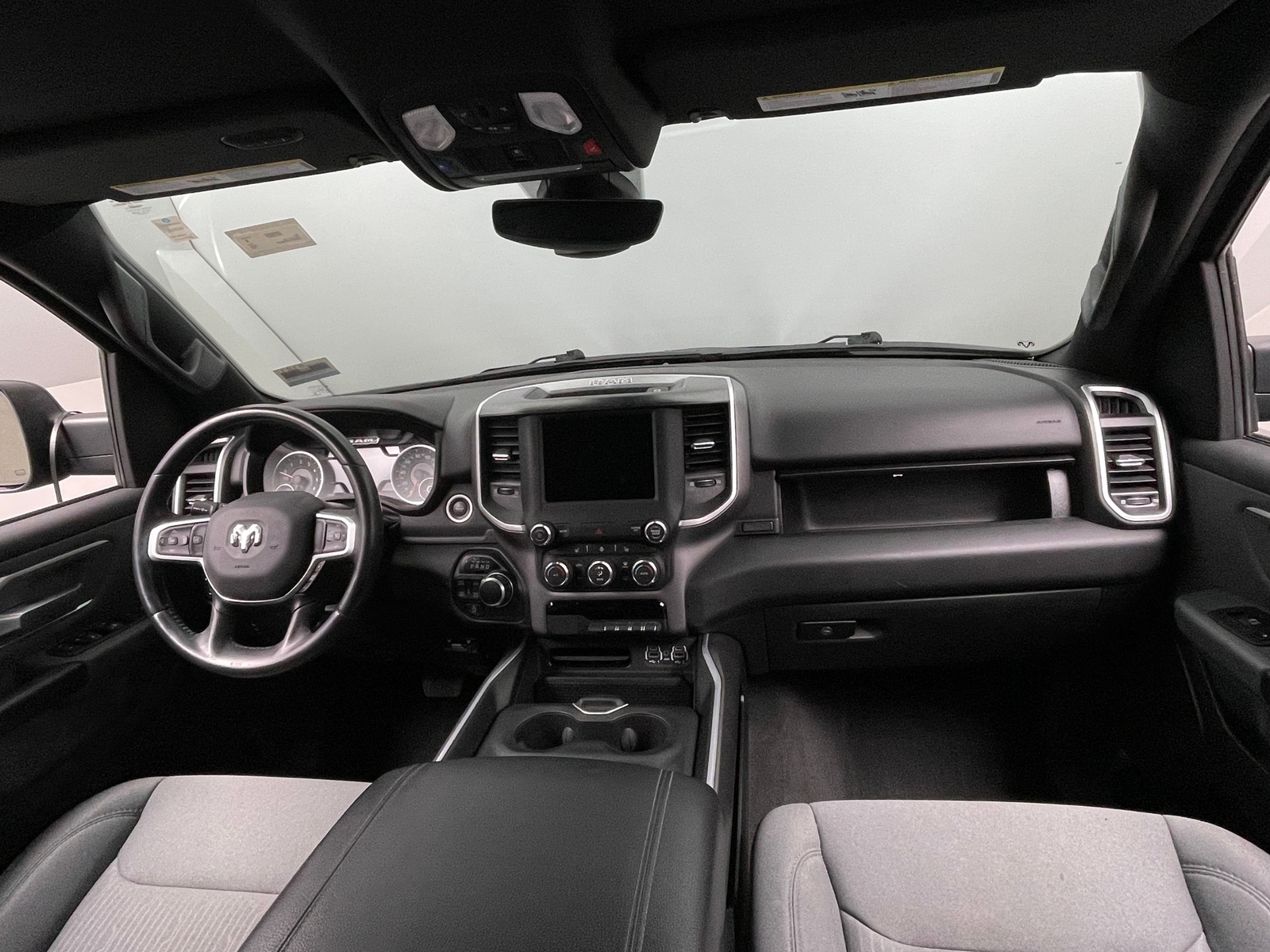 Thumbnail: 2022 RAM 1500 - 3