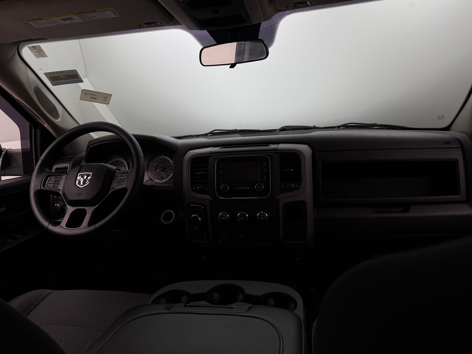 Thumbnail: 2021 RAM 1500 Classic - 3