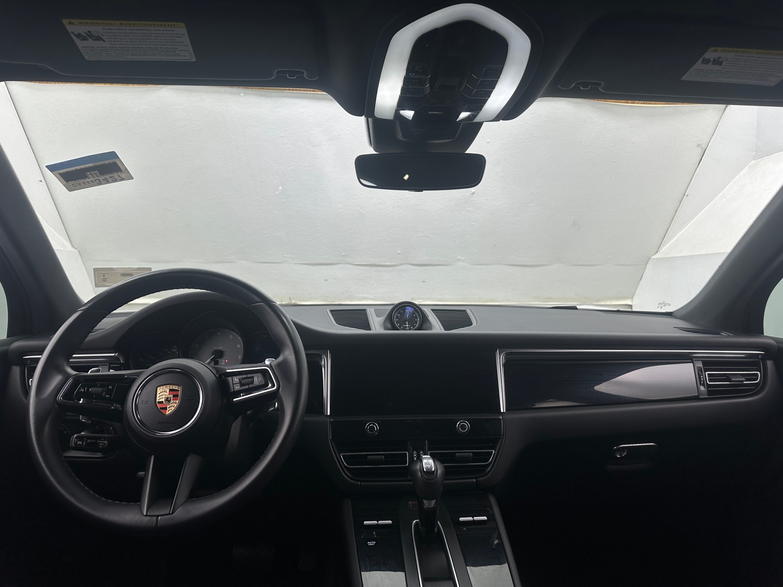 Thumbnail: 2023 Porsche Macan - 2