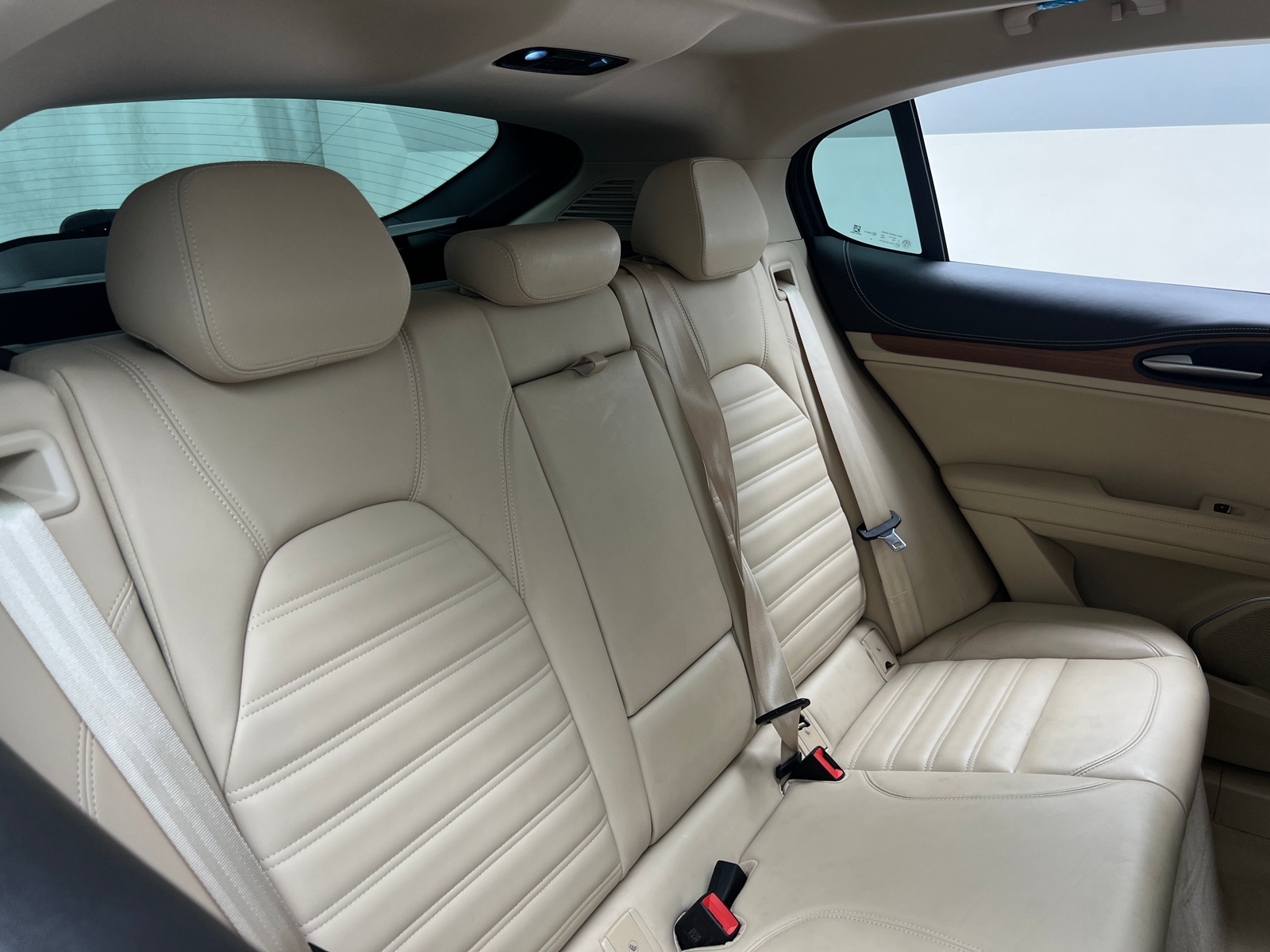 Thumbnail: 2020 Alfa Romeo Stelvio - 5