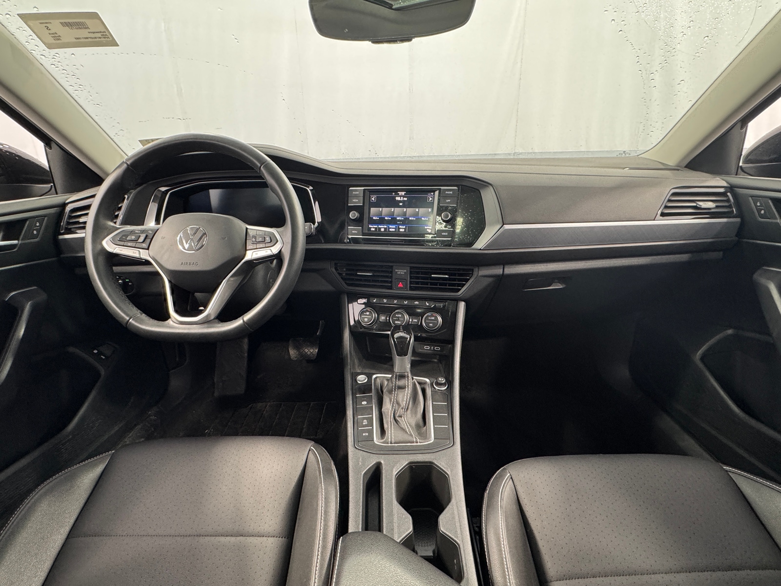 Thumbnail: 2023 Volkswagen Jetta - 2