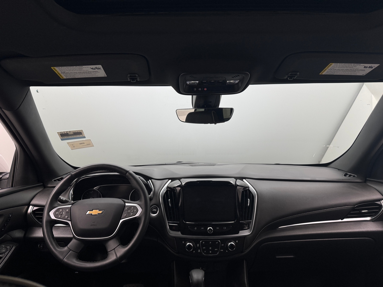 Thumbnail: 2023 Chevrolet Traverse - 2