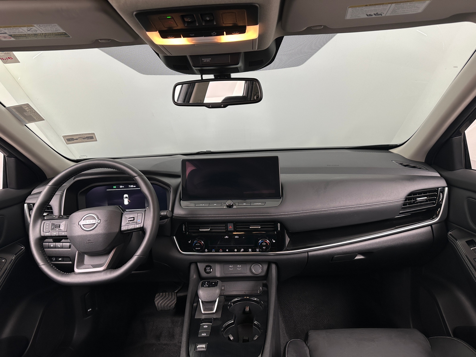 Thumbnail: 2025 Nissan Rogue - 2