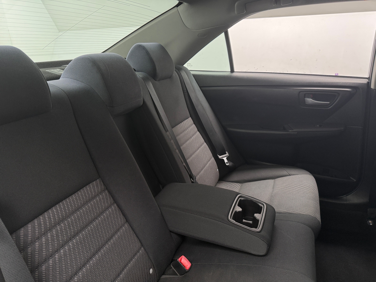 Thumbnail: 2016 Toyota Camry - 6