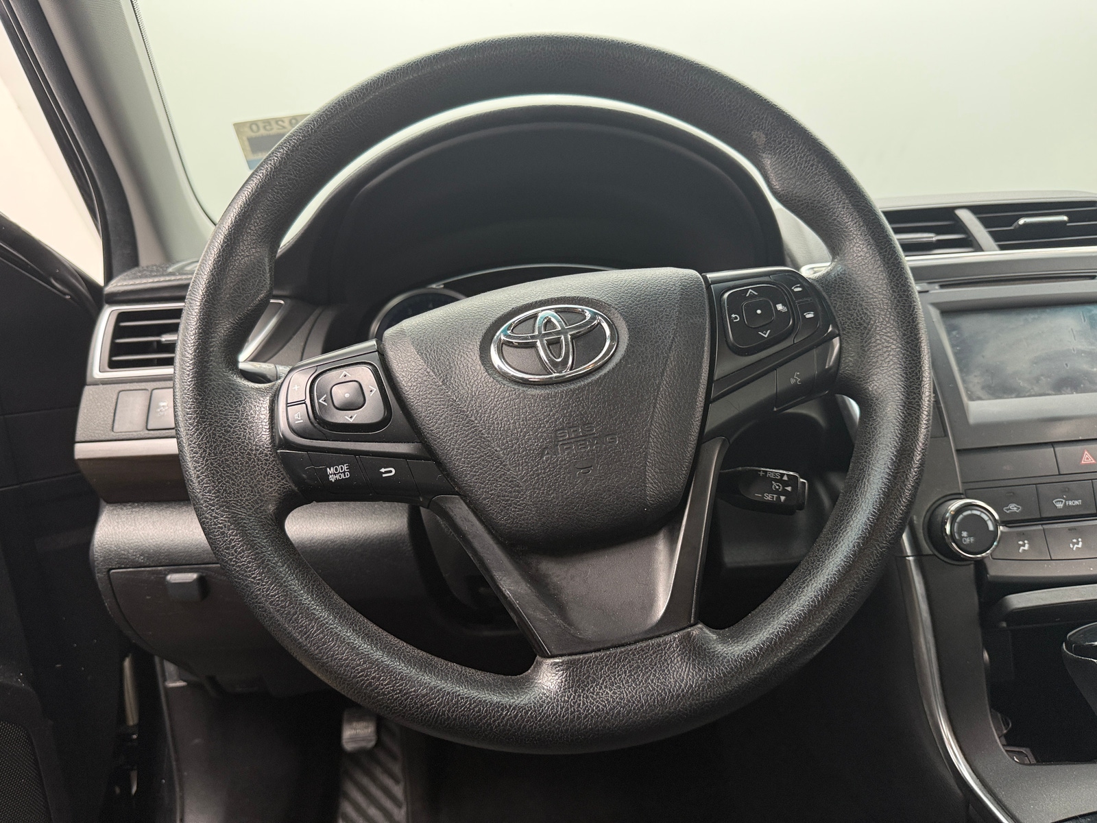 Thumbnail: 2016 Toyota Camry - 5