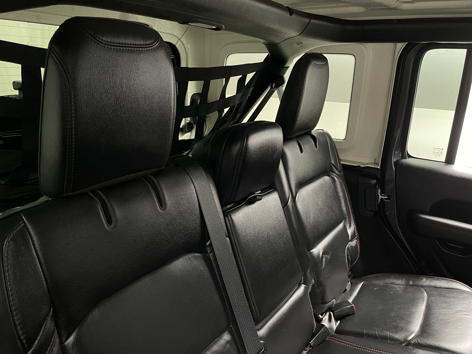 Thumbnail: 2019 Jeep Wrangler - 5