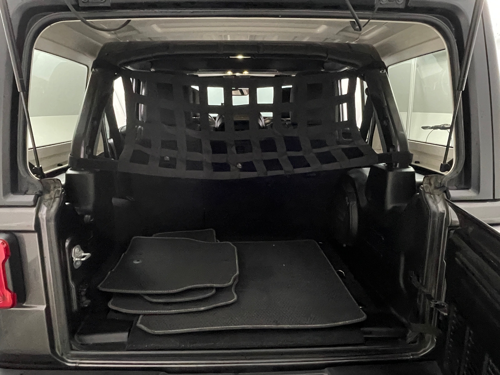 Thumbnail: 2019 Jeep Wrangler - 6