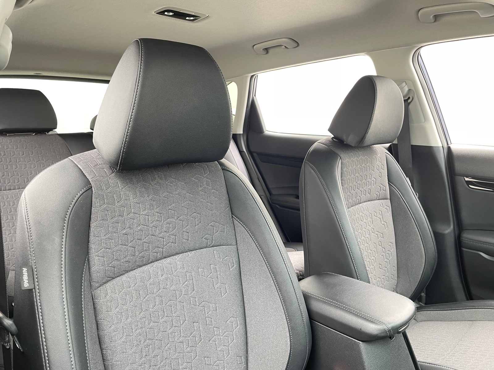 Thumbnail: 2024 Kia Seltos - 2