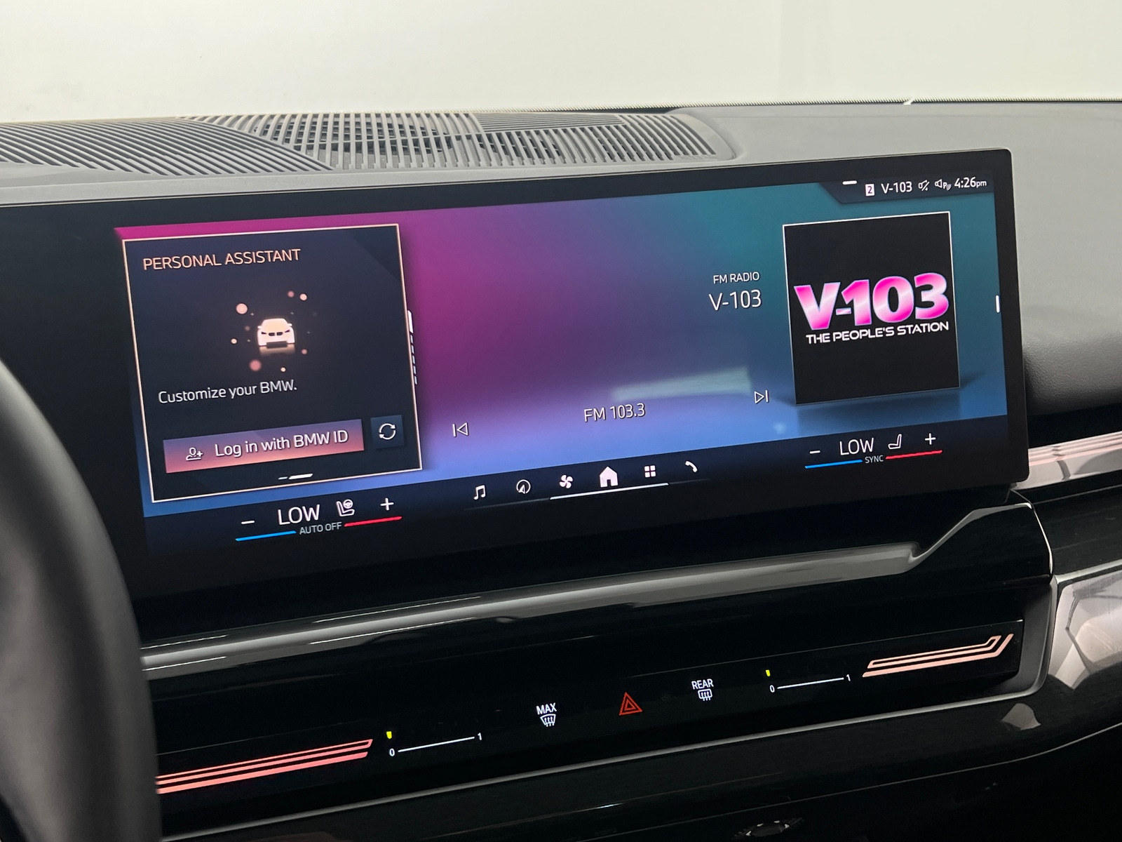 Thumbnail: 2025 BMW 5 Series - 3