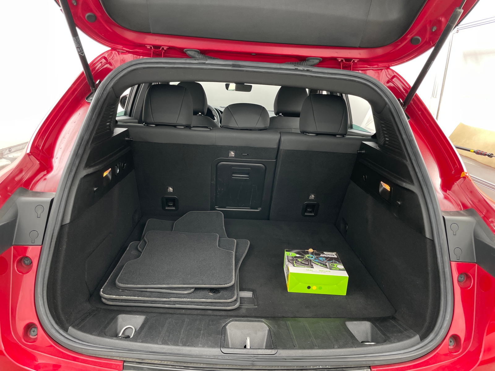 Thumbnail: 2024 Dodge Hornet - 6