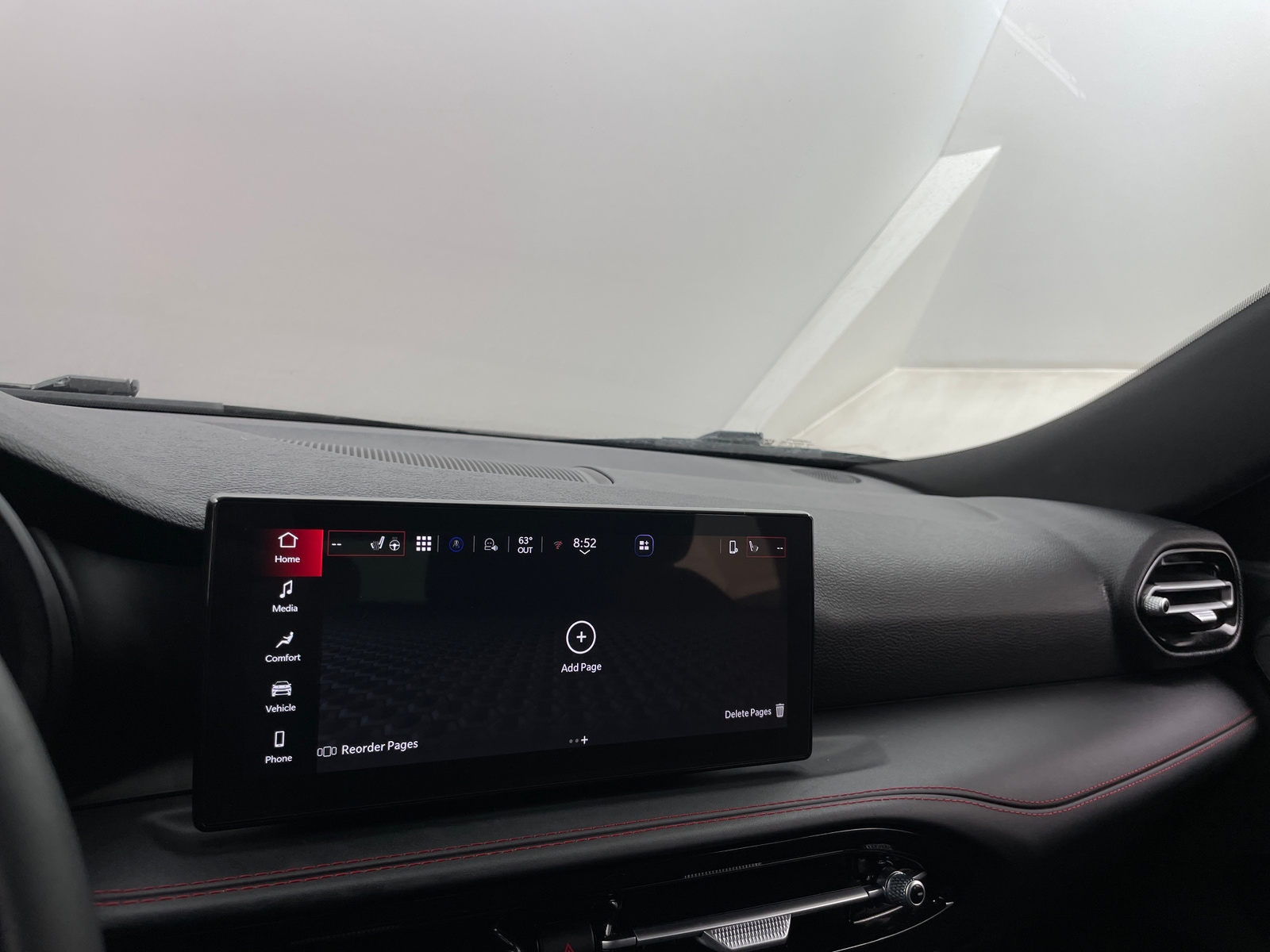 Thumbnail: 2024 Dodge Hornet - 3