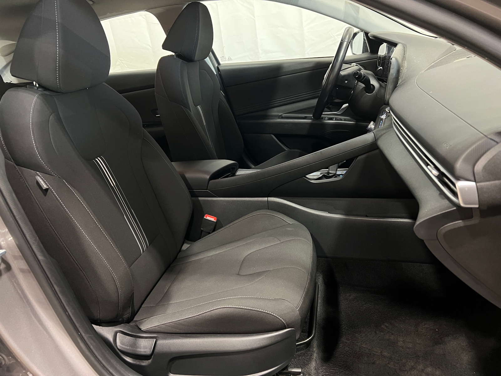 Thumbnail: 2023 Hyundai Elantra - 2