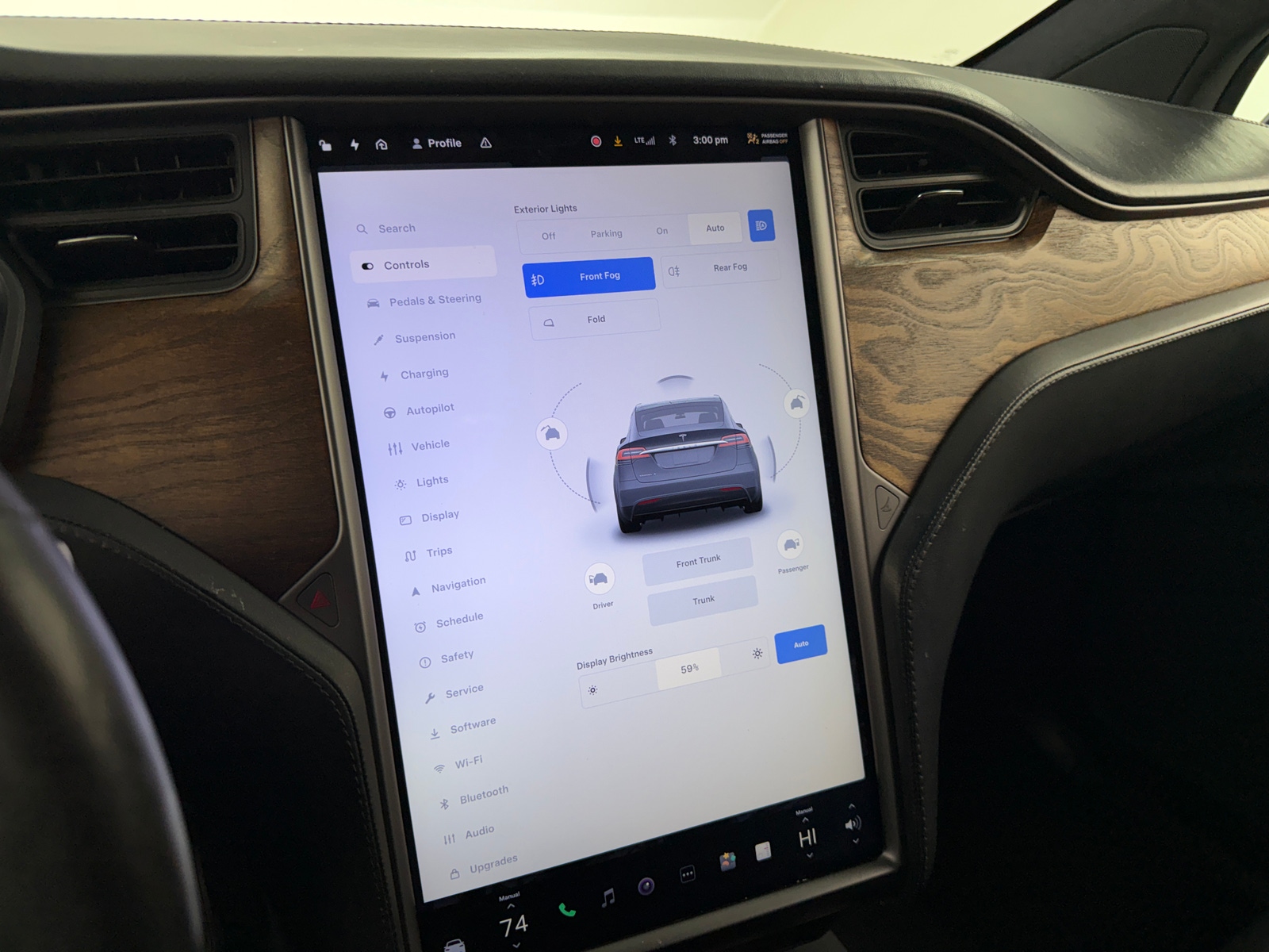 Thumbnail: 2020 Tesla Model X - 3