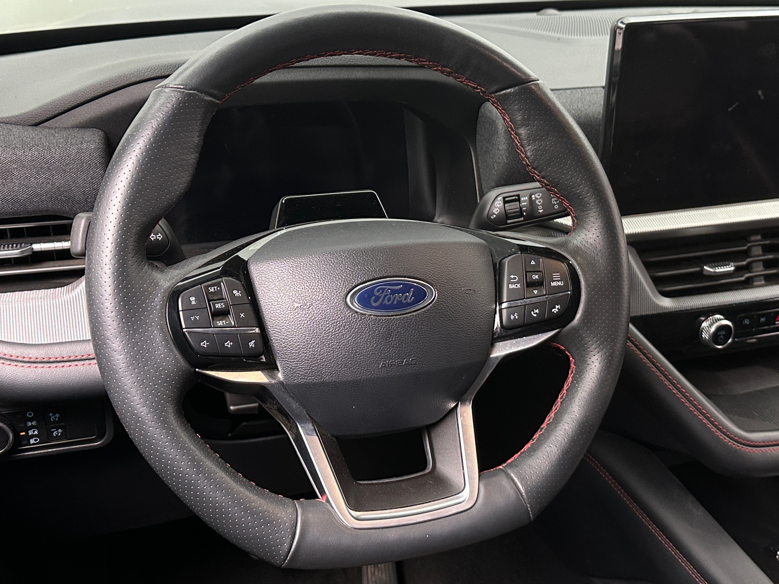 Thumbnail: 2025 Ford Explorer - 4