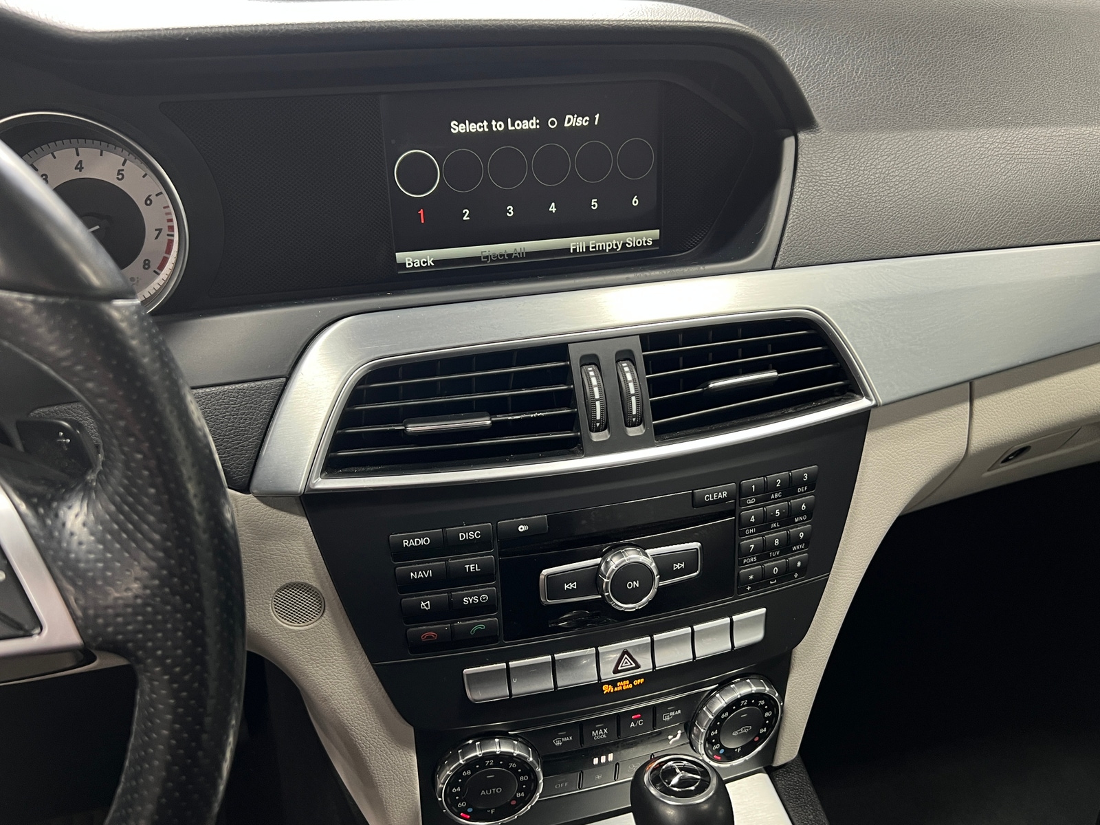 Thumbnail: 2014 Mercedes-Benz C-Class - 2