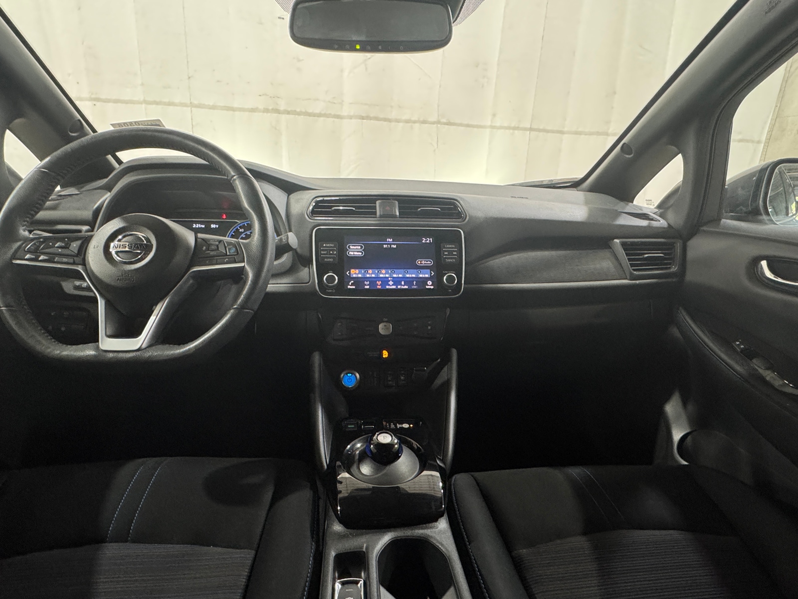 Thumbnail: 2020 Nissan Leaf - 3