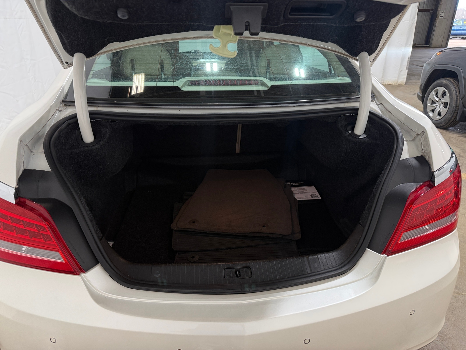 Thumbnail: 2014 Buick LaCrosse - 6