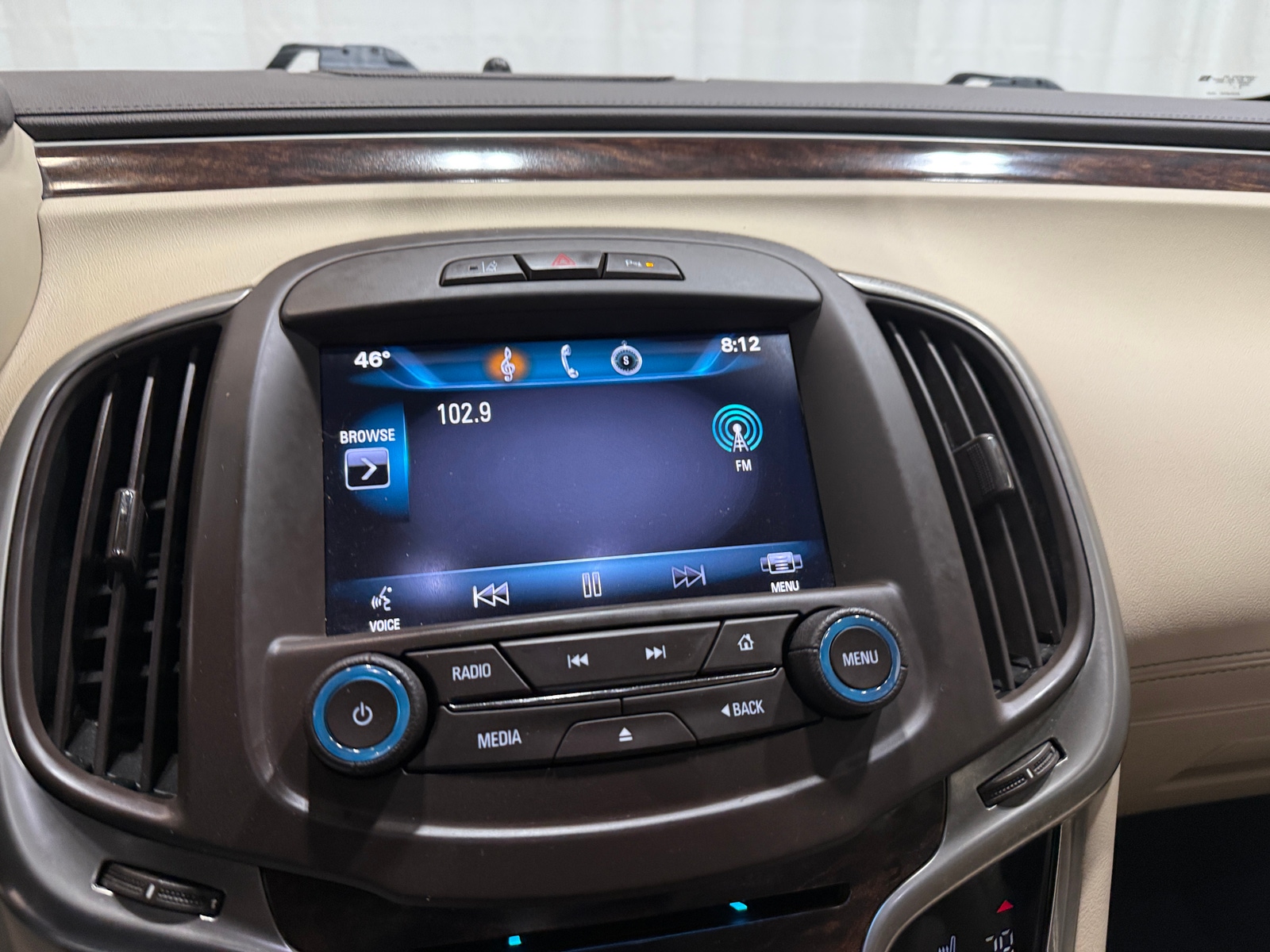 Thumbnail: 2014 Buick LaCrosse - 3