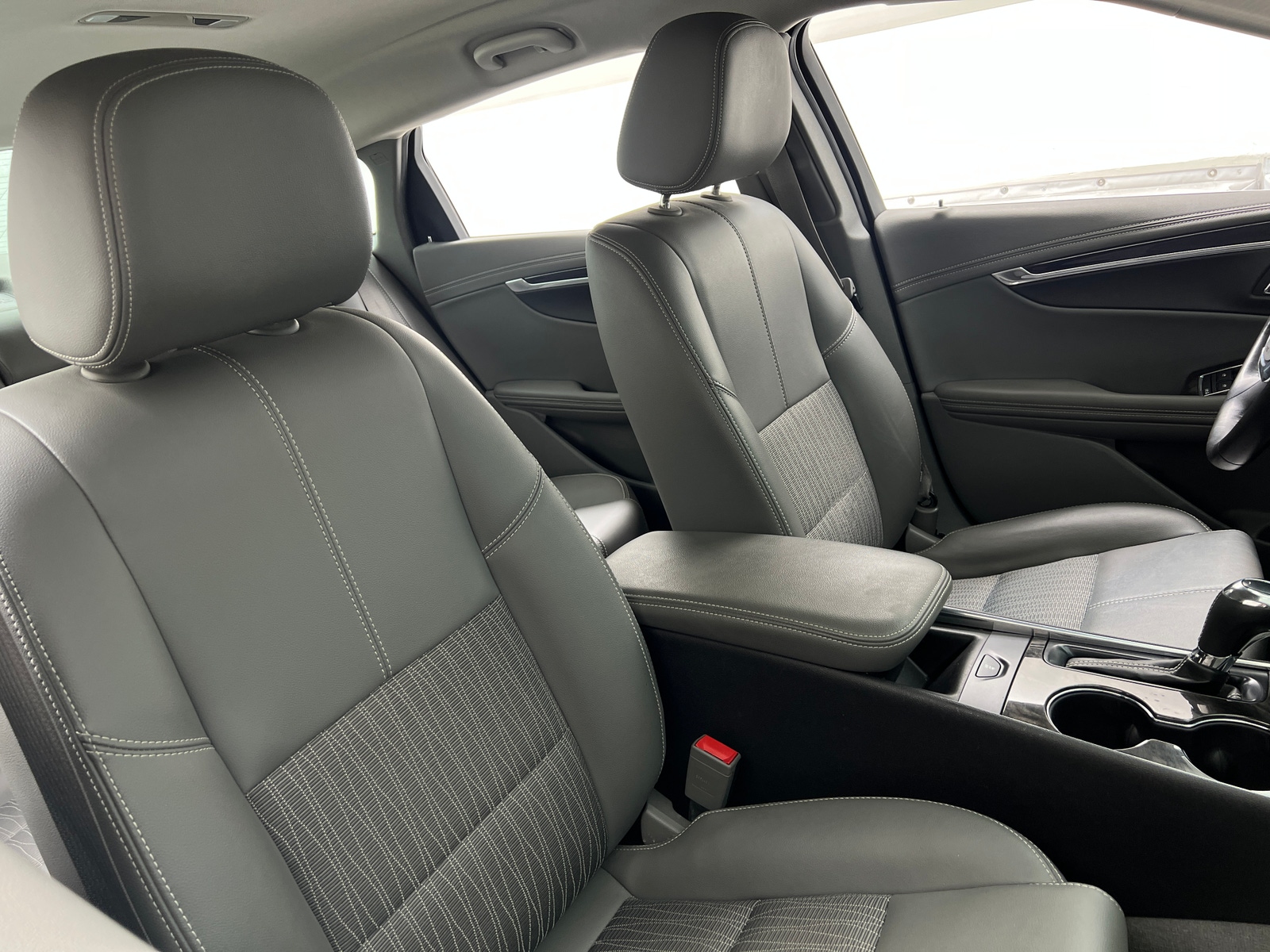 Thumbnail: 2015 Chevrolet Impala - 2