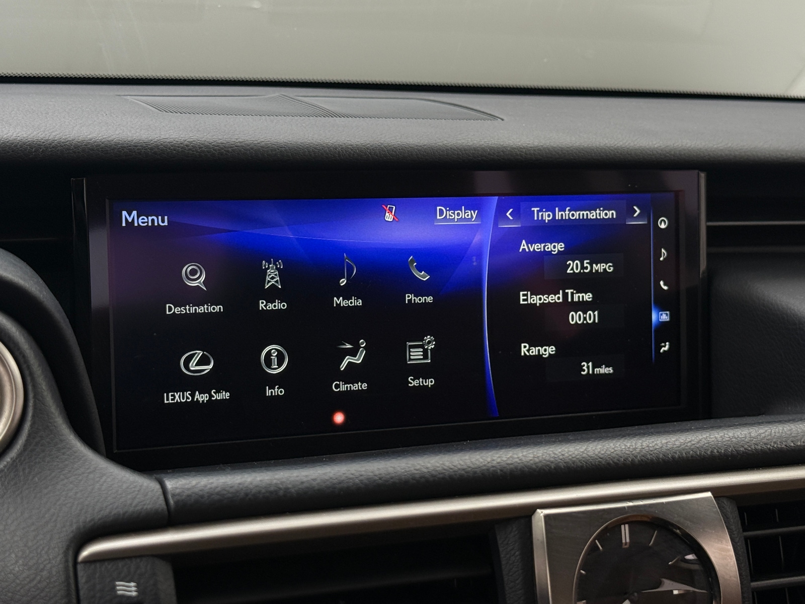 Thumbnail: 2018 Lexus IS - 3