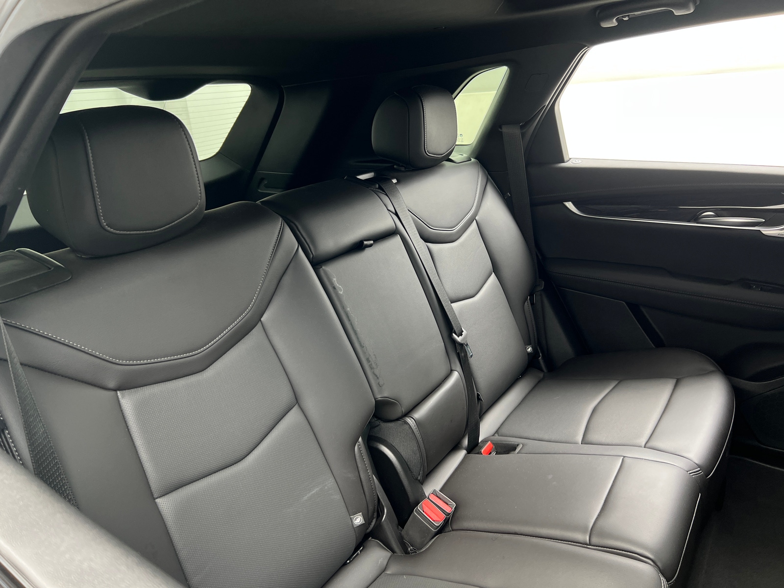 Thumbnail: 2023 Cadillac XT5 - 5