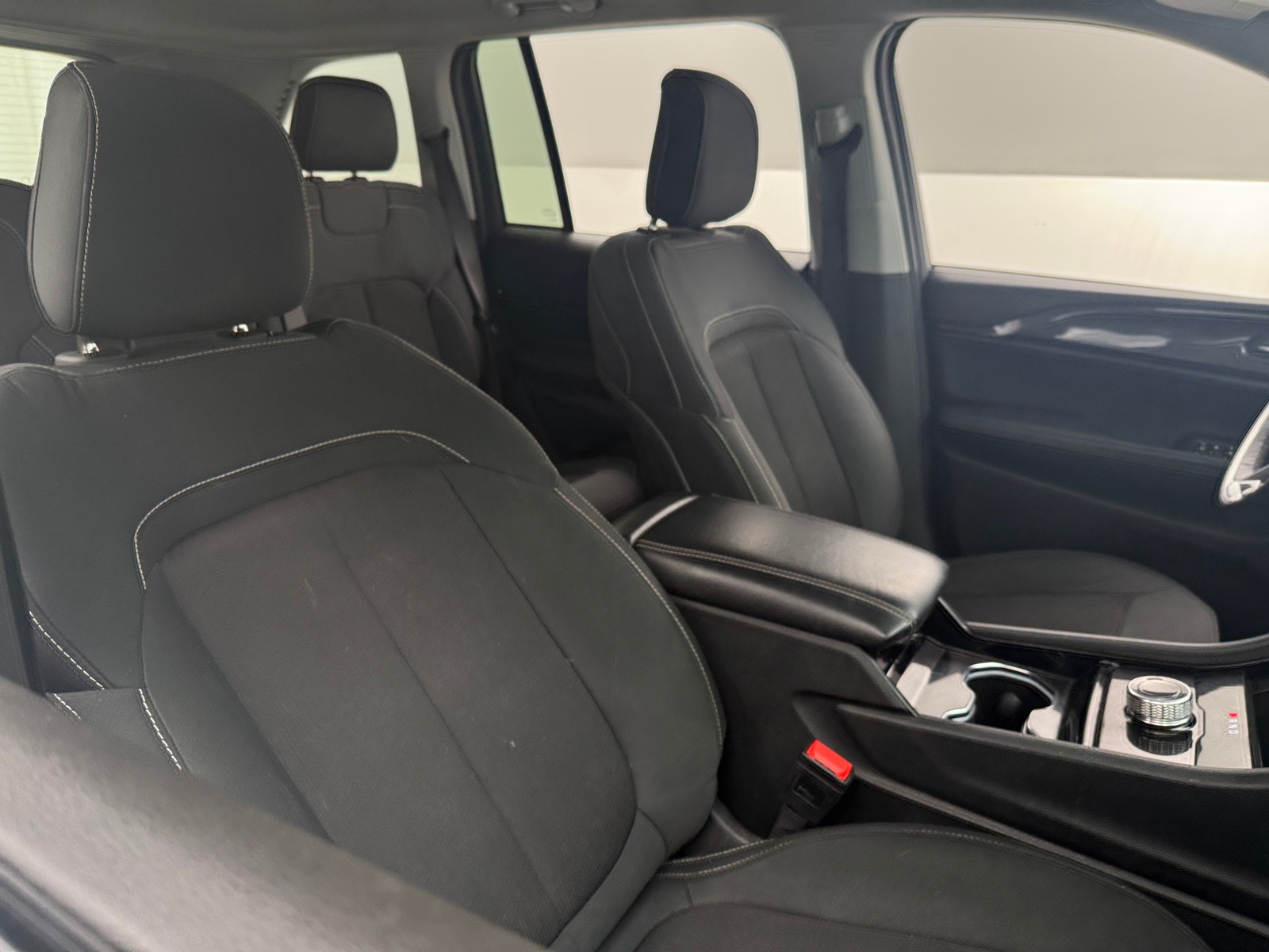 Thumbnail: 2023 Jeep Grand Cherokee - 2