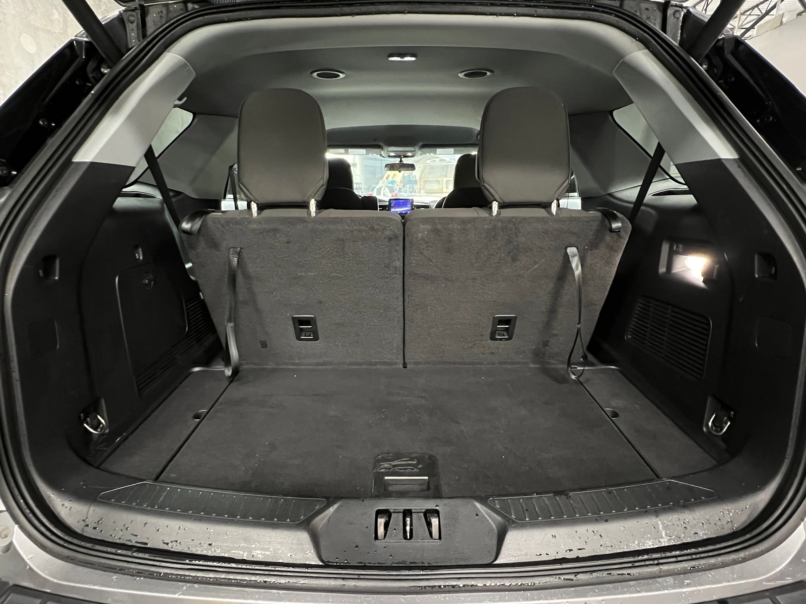 Thumbnail: 2022 Ford Explorer - 7