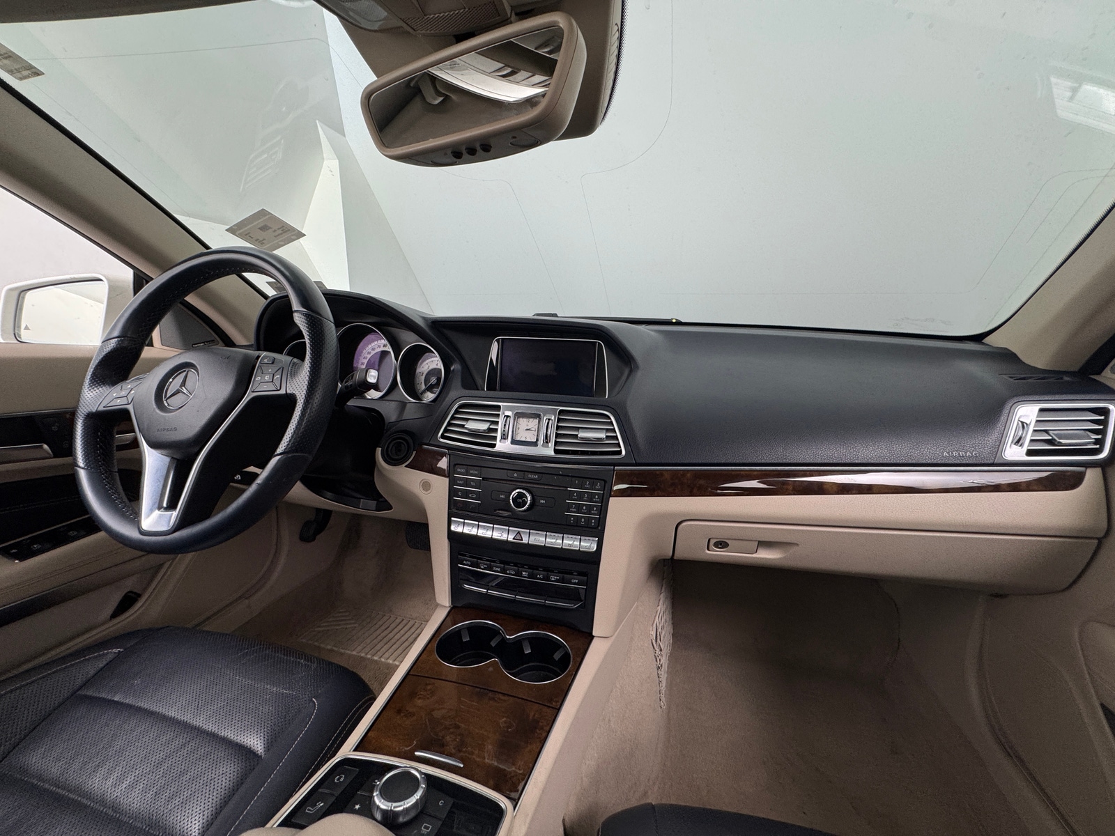 Thumbnail: 2016 Mercedes-Benz E-Class - 2