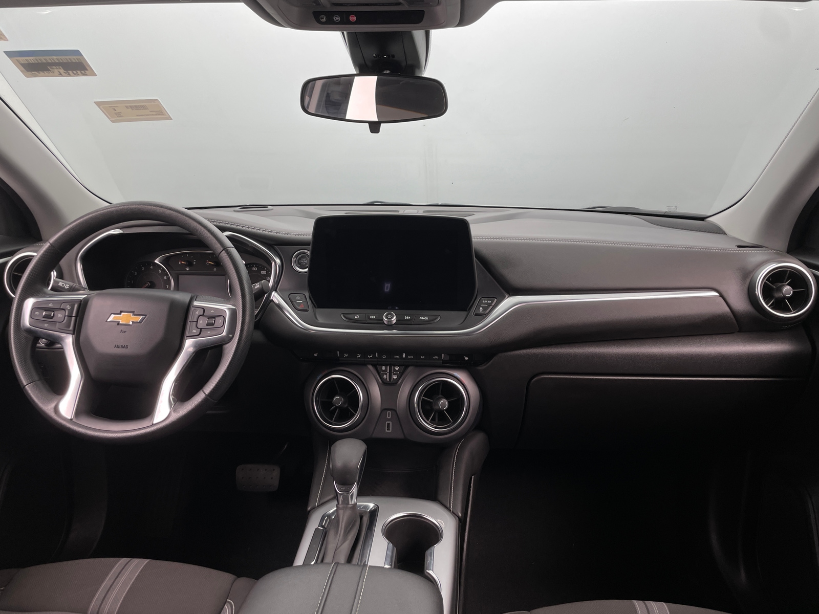 Thumbnail: 2025 Chevrolet Blazer - 3