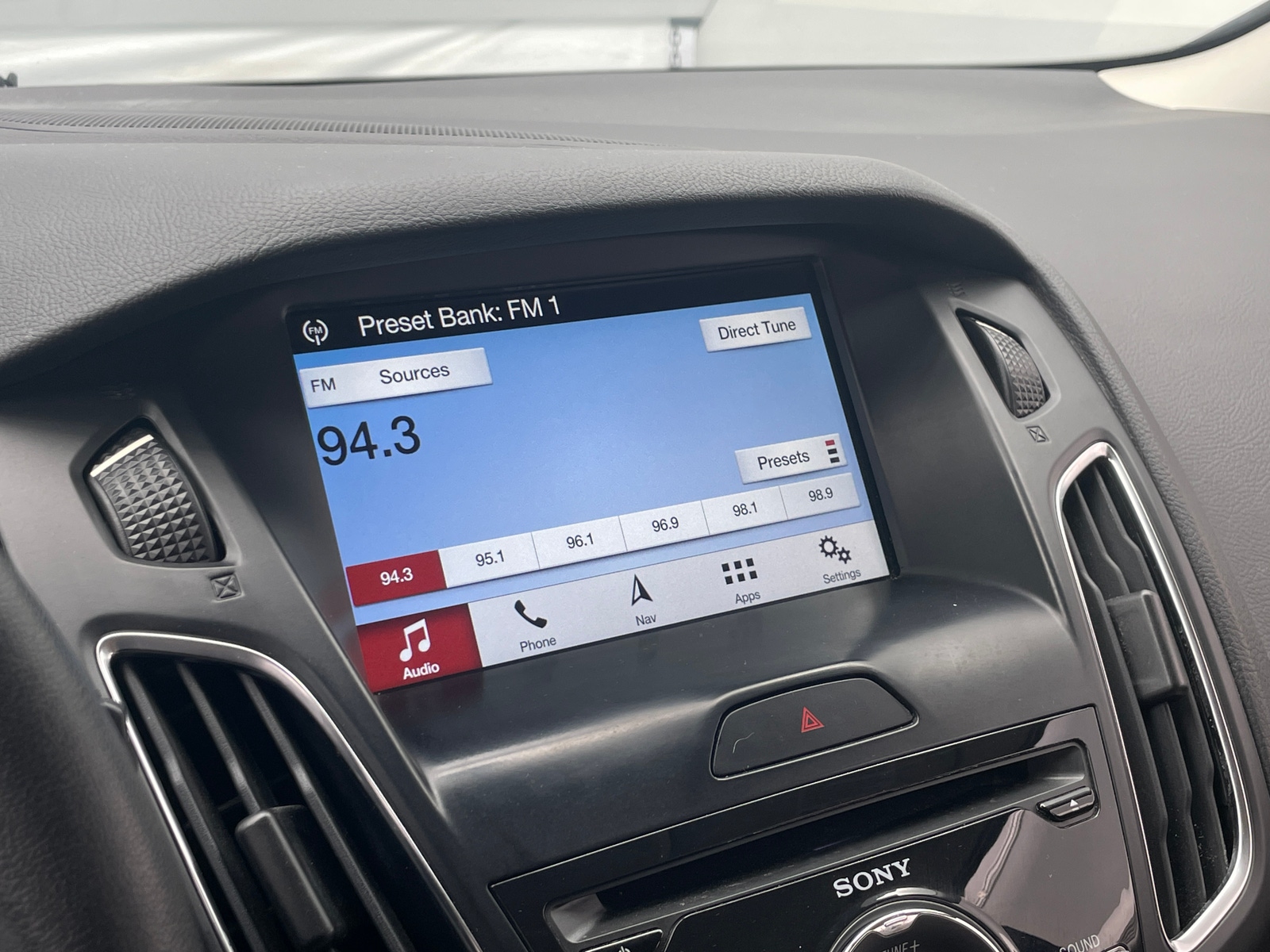 Thumbnail: 2017 Ford Focus - 3