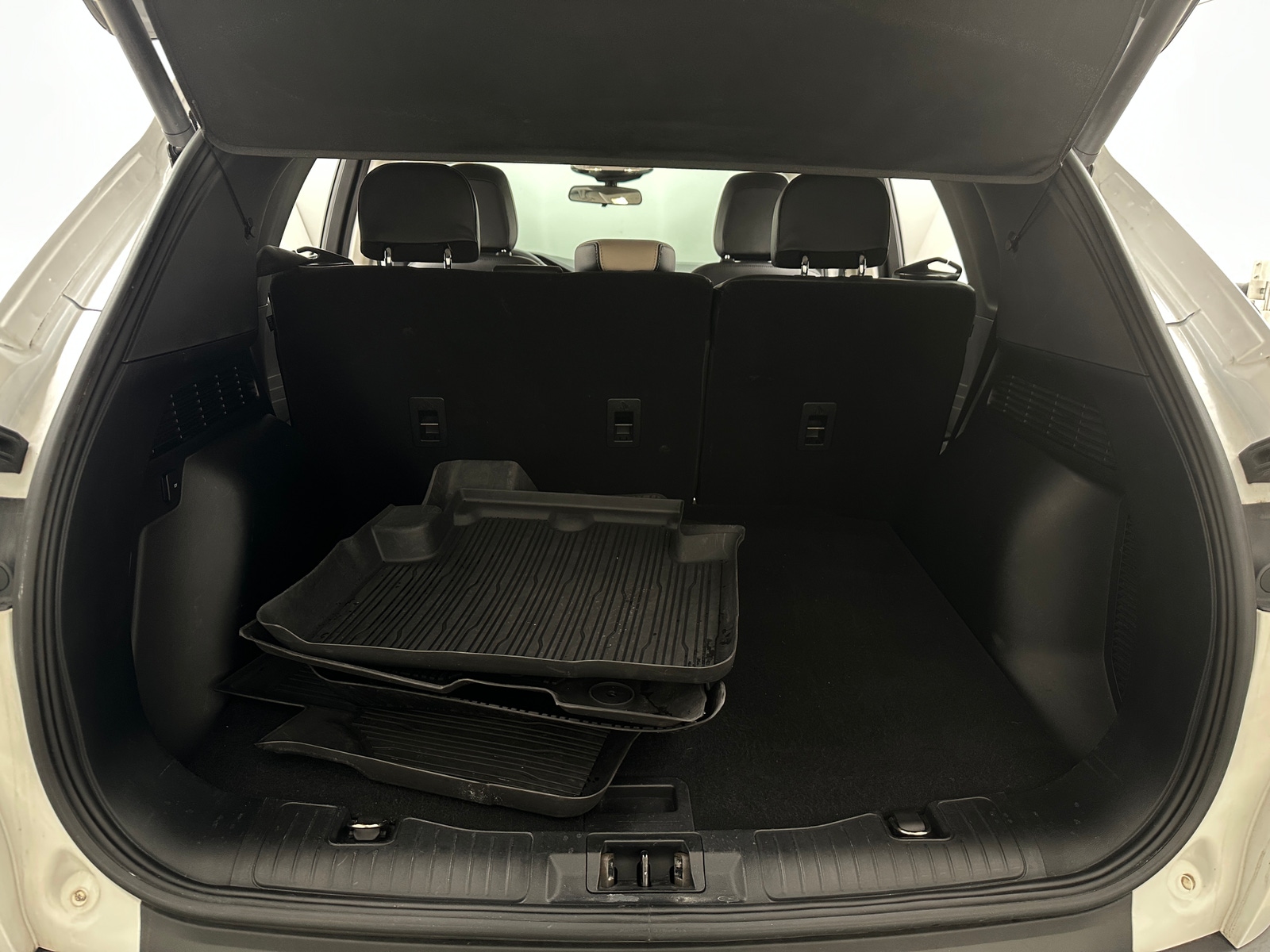 Thumbnail: 2022 Ford Escape - 6