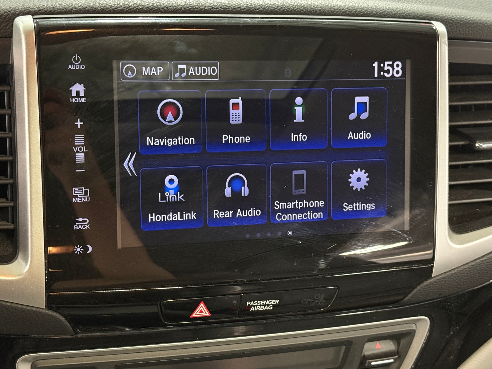 Thumbnail: 2017 Honda Pilot - 3