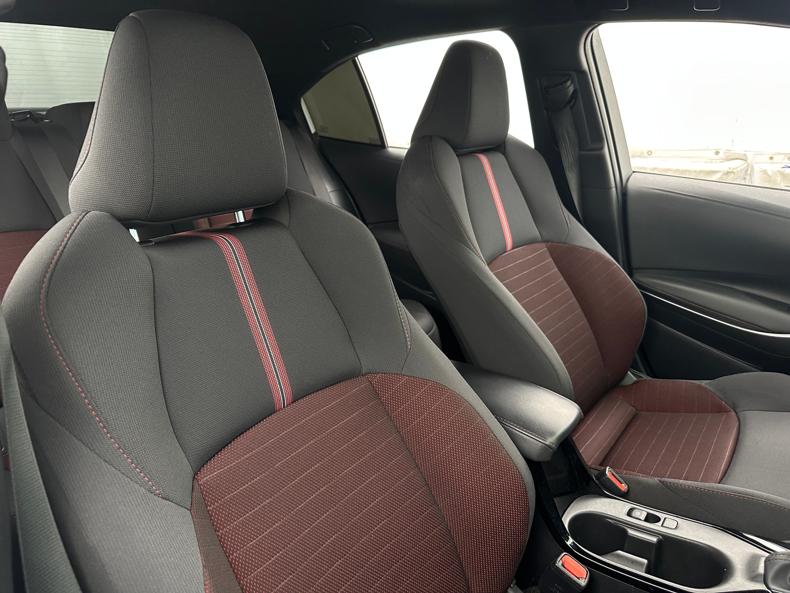 Thumbnail: 2024 Toyota Corolla - 2