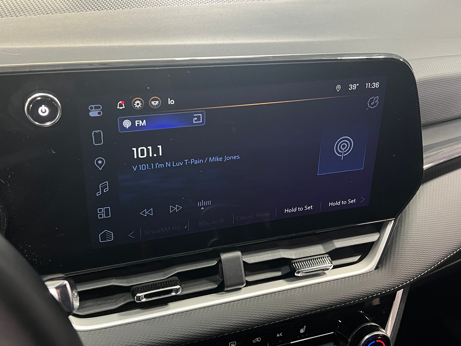 Thumbnail: 2025 Chevrolet Equinox - 4