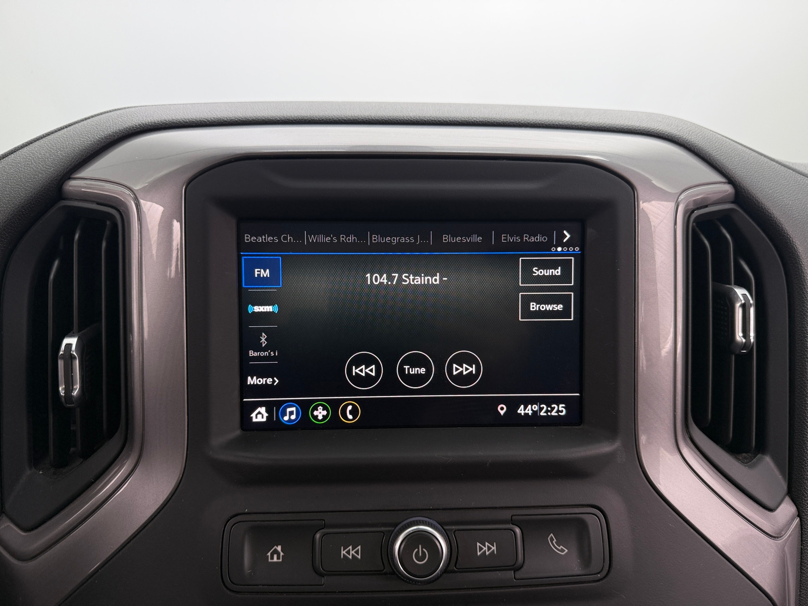 Thumbnail: 2020 Chevrolet Silverado 1500 - 4