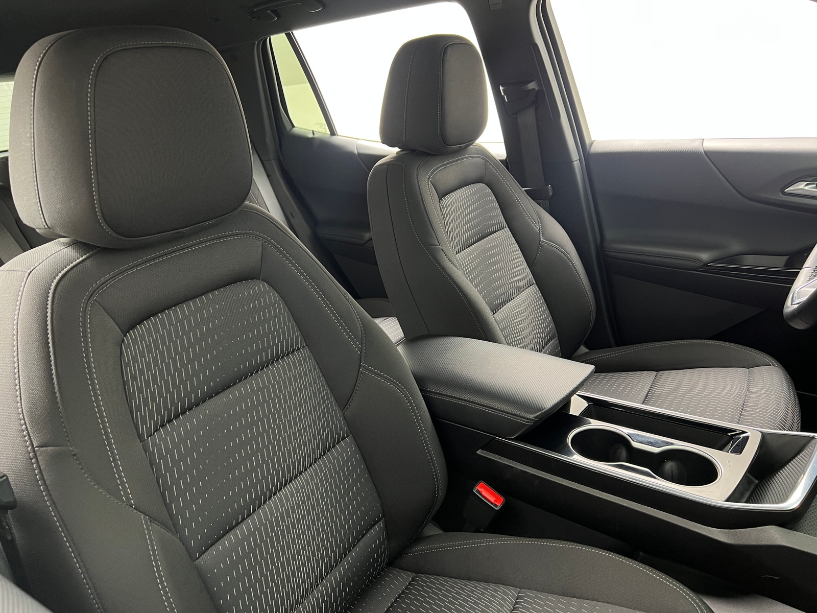 Thumbnail: 2025 Chevrolet Equinox - 2