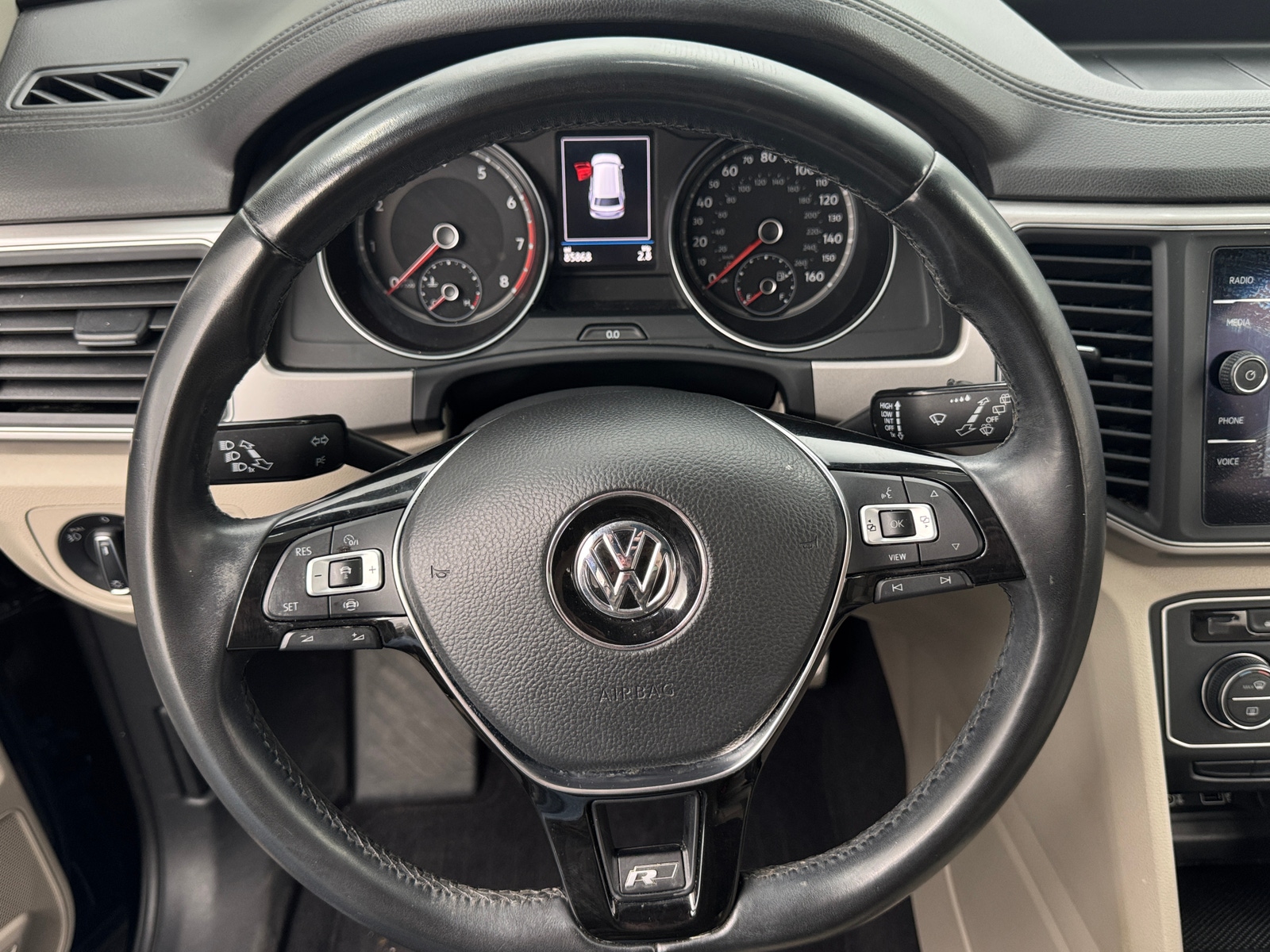 Thumbnail: 2019 Volkswagen Atlas - 4