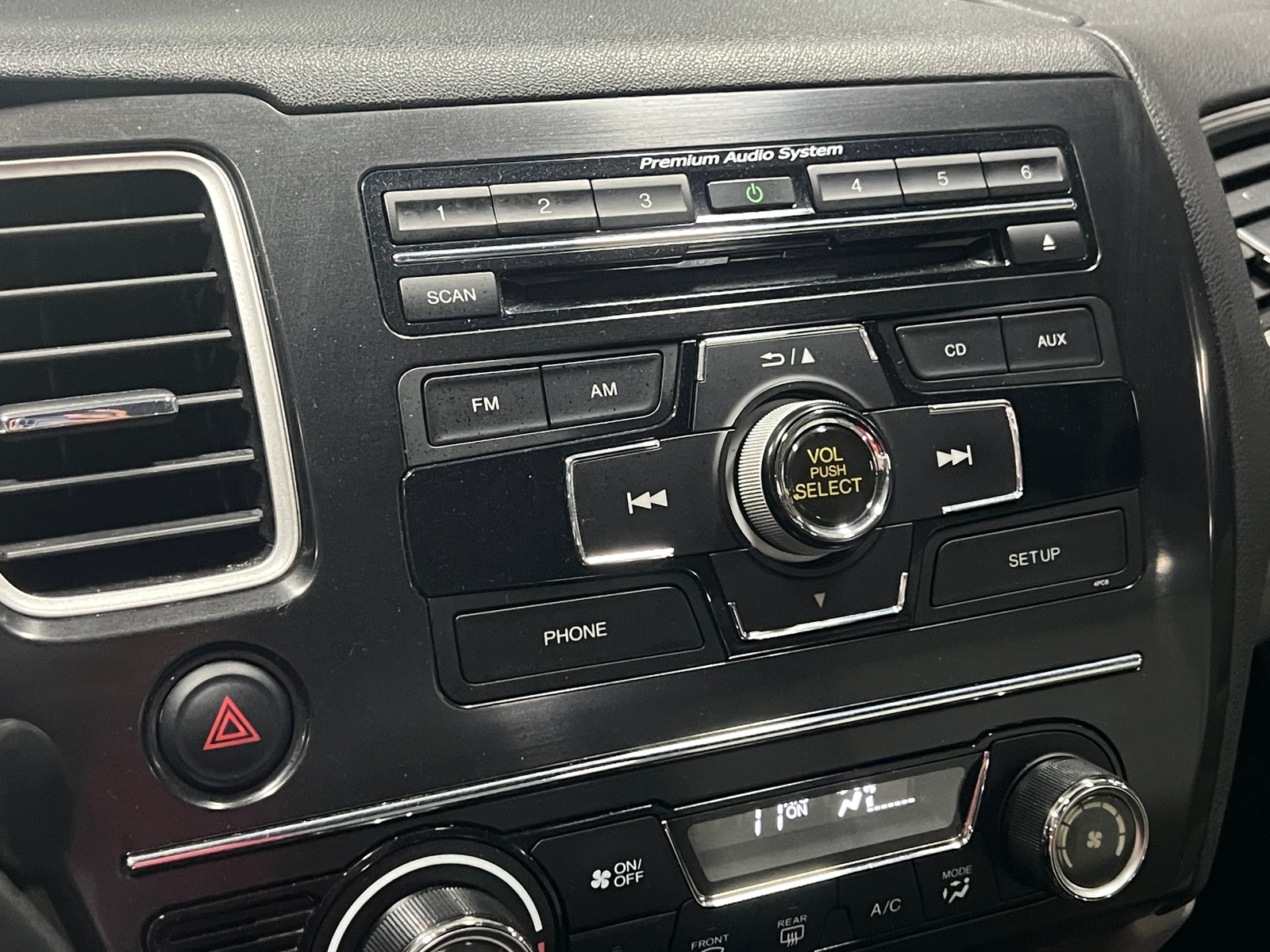 Thumbnail: 2013 Honda Civic - 3