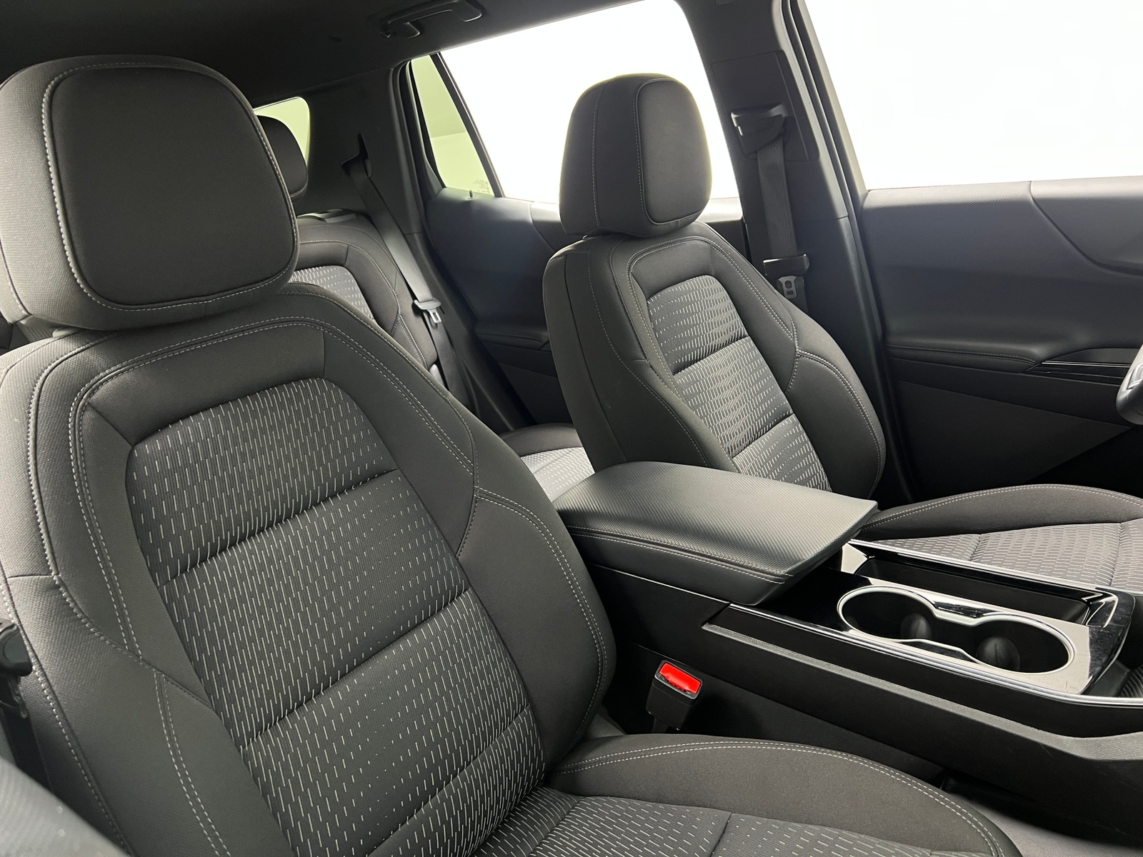 Thumbnail: 2025 Chevrolet Equinox - 2