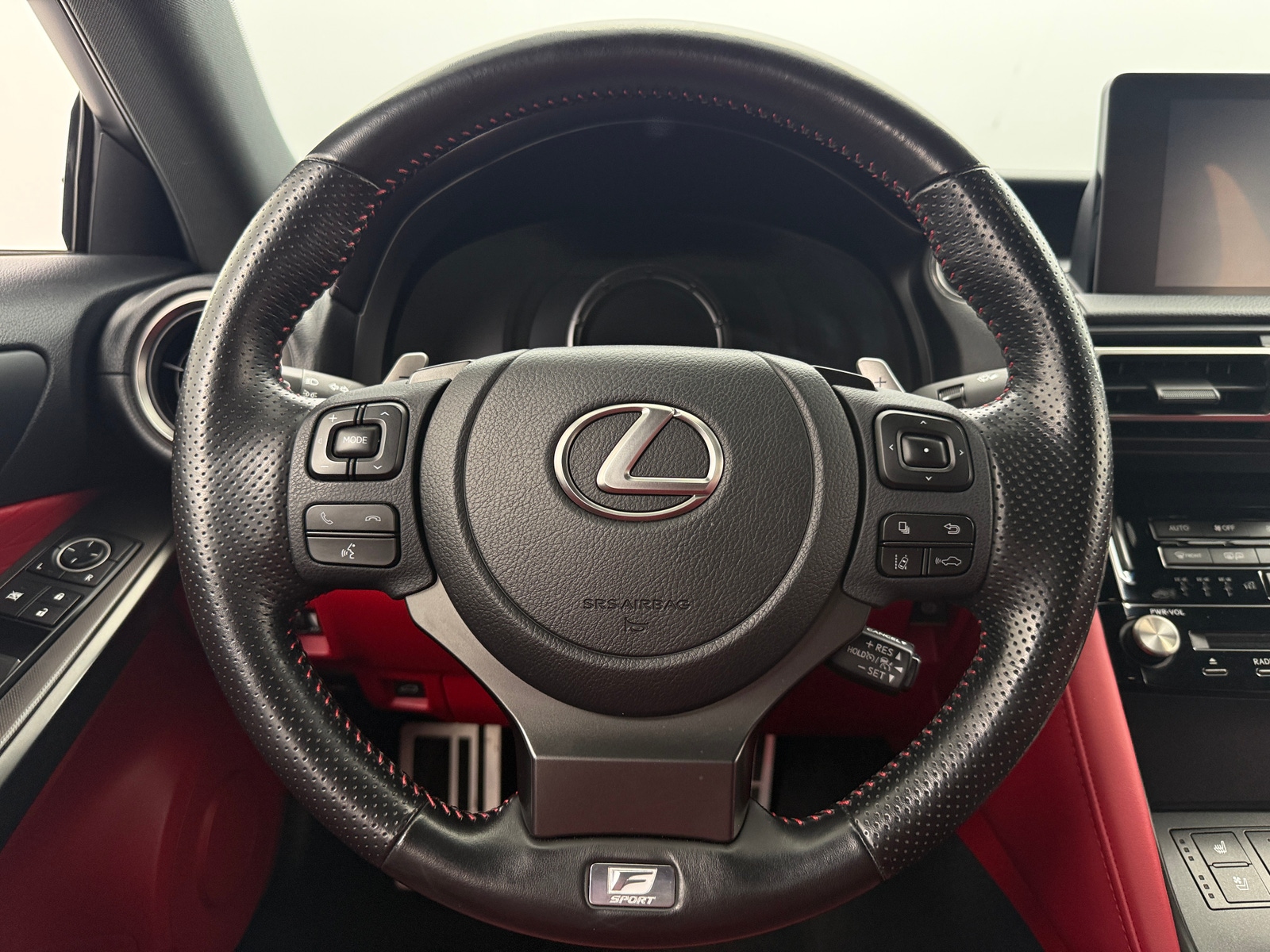 Thumbnail: 2021 Lexus IS - 4