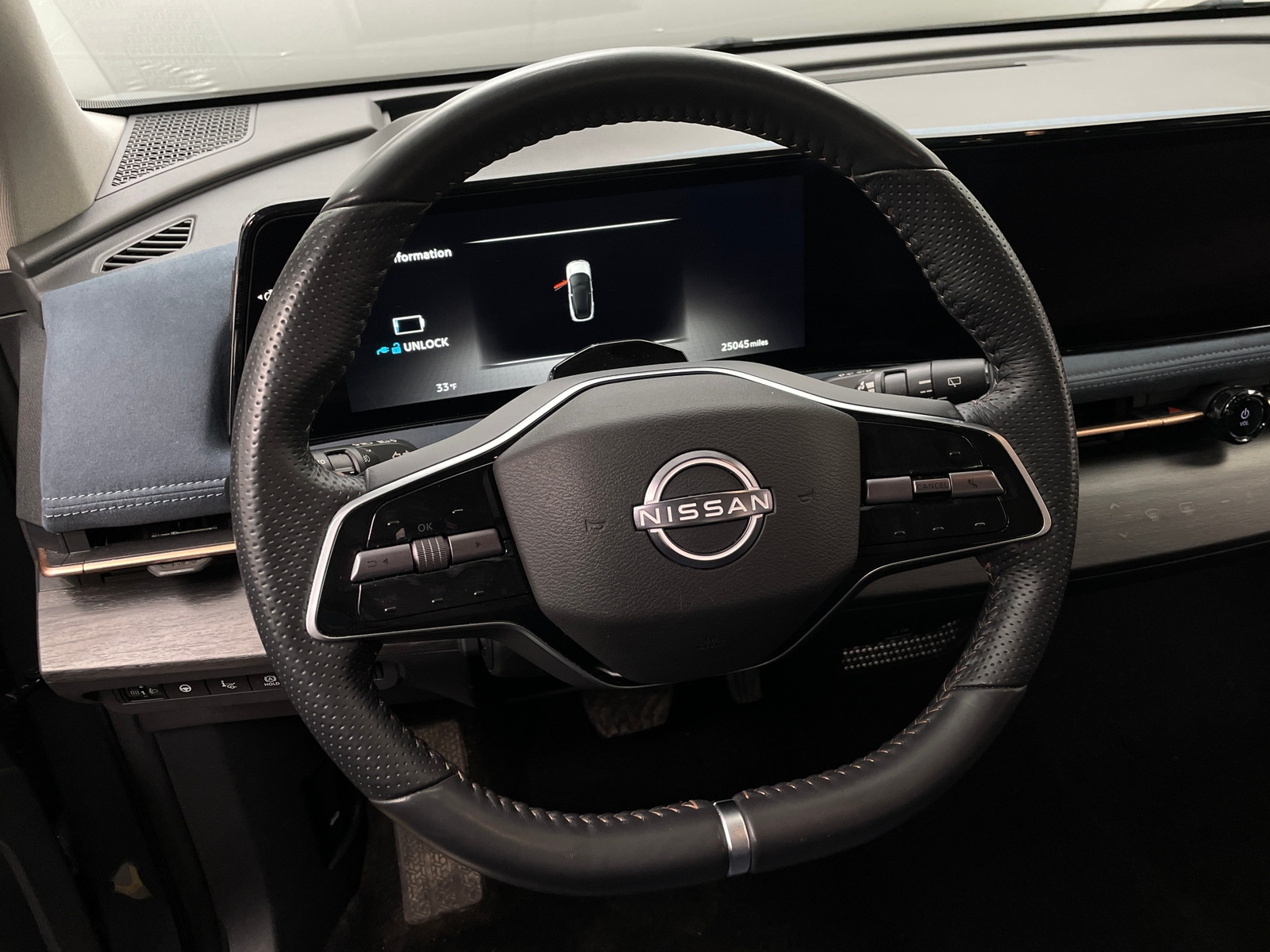 Thumbnail: 2023 Nissan Ariya - 4