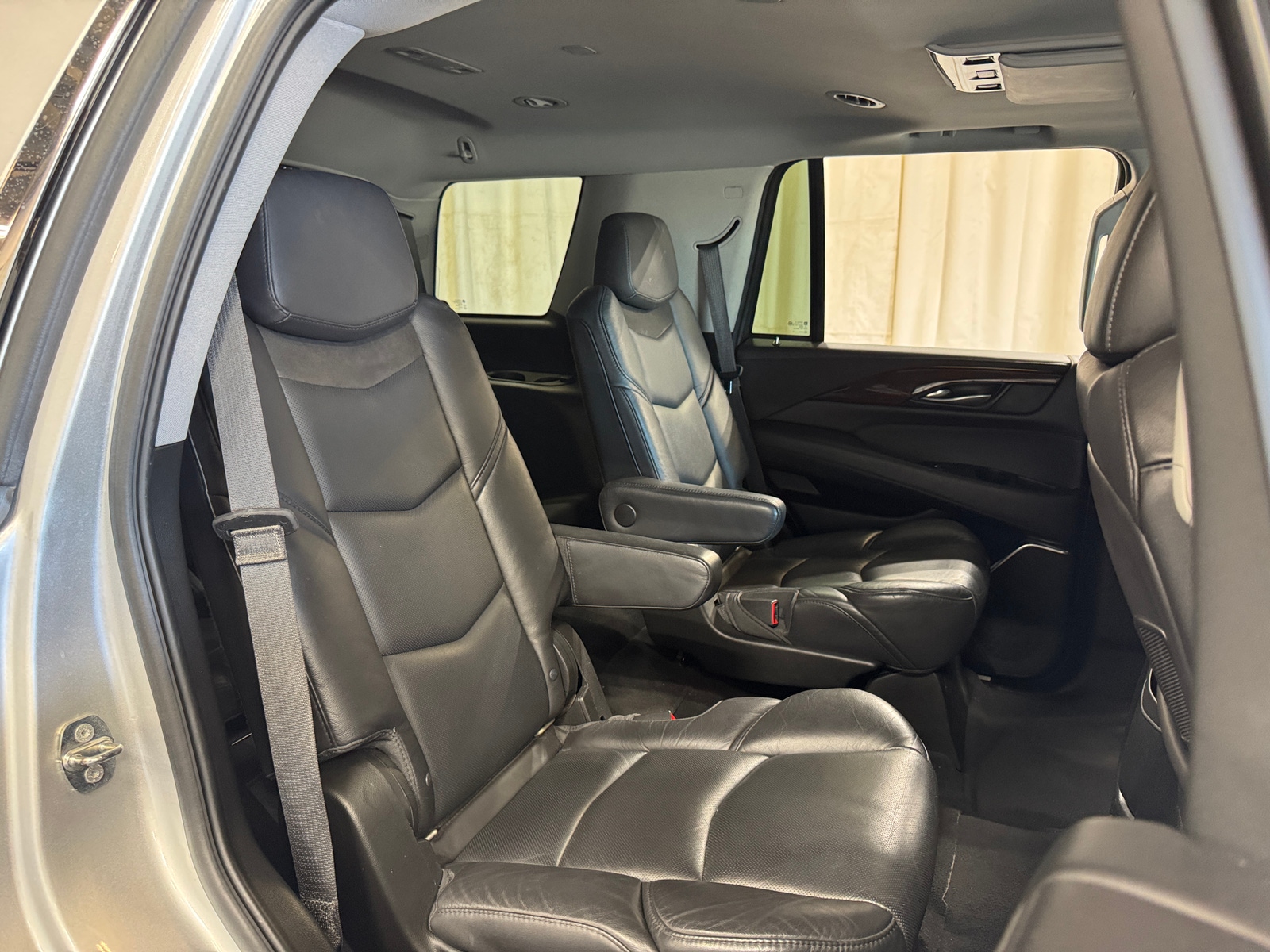 Thumbnail: 2018 Cadillac Escalade - 5