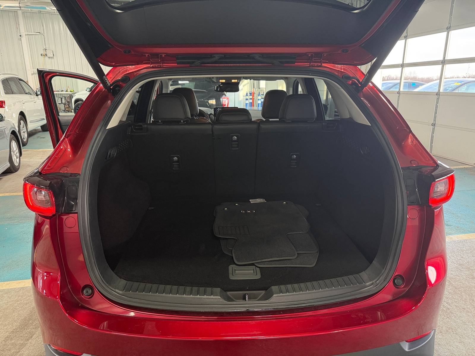 Thumbnail: 2023 Mazda CX-5 - 6