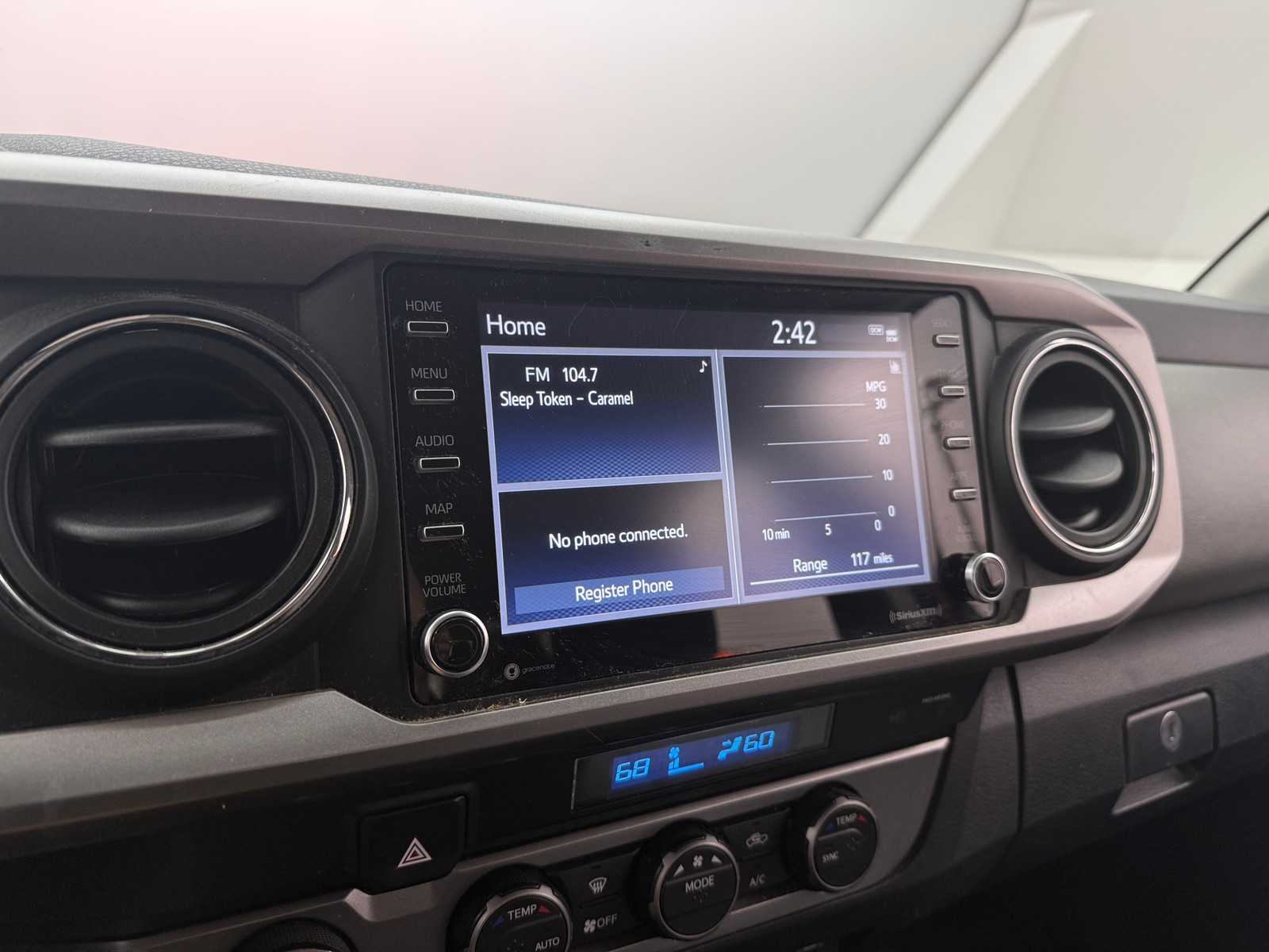 Thumbnail: 2021 Toyota Tacoma - 4