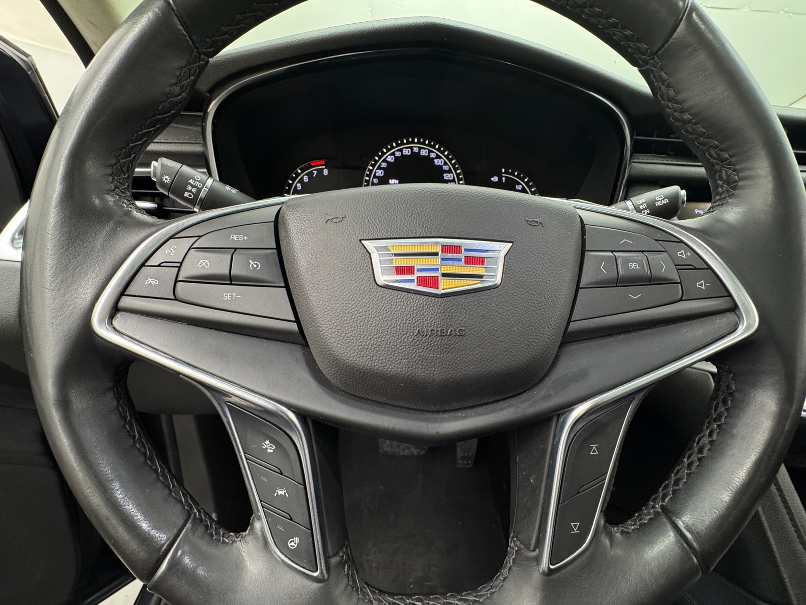 Thumbnail: 2018 Cadillac XT5 - 4