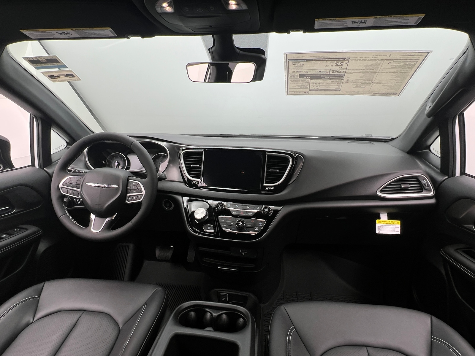 Thumbnail: 2026 Chrysler Voyager - 2