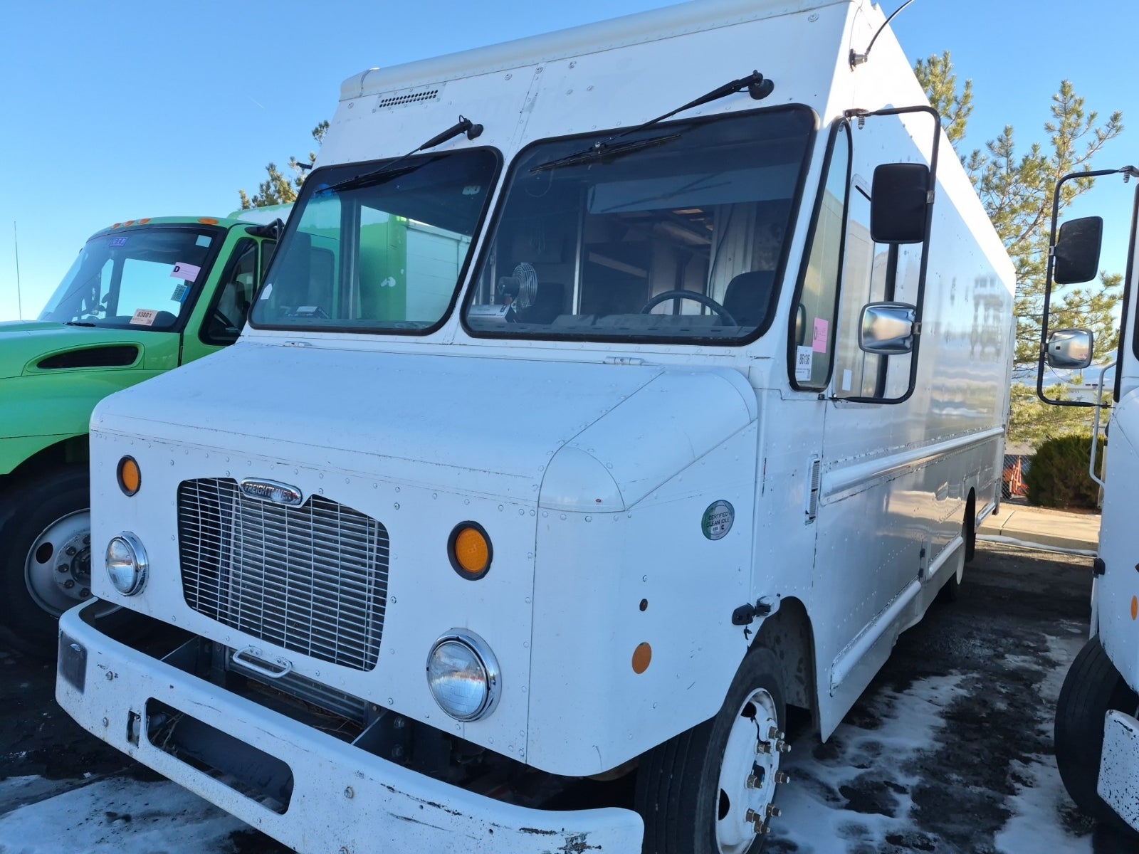 2010 Freightliner M-Line Walk-In Van Base