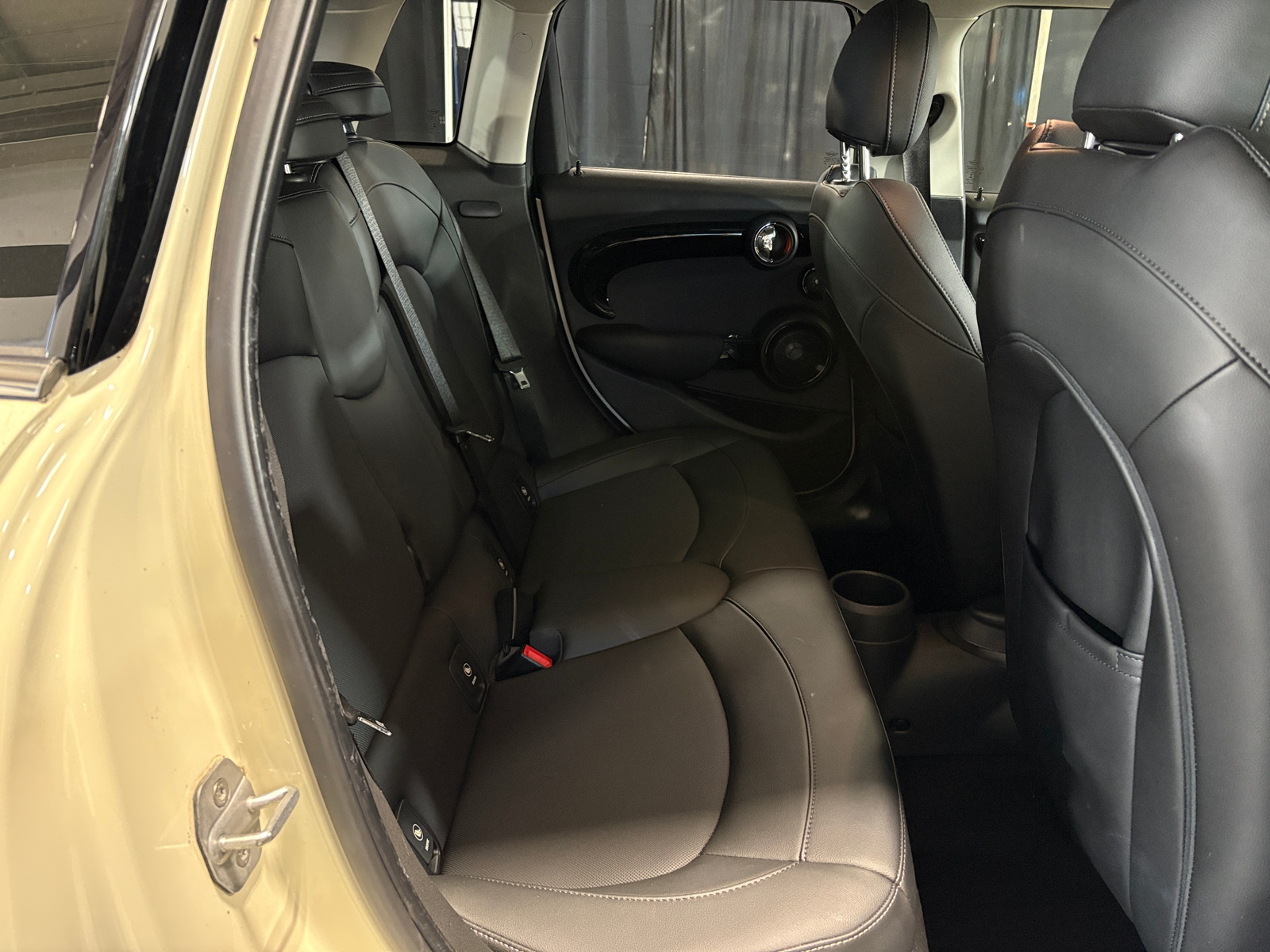 Thumbnail: 2019 MINI Cooper Hardtop - 5